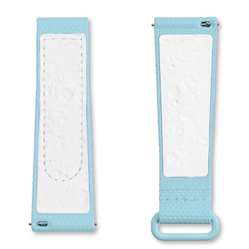Correa de hule MoonSwatch azul claro/blanco