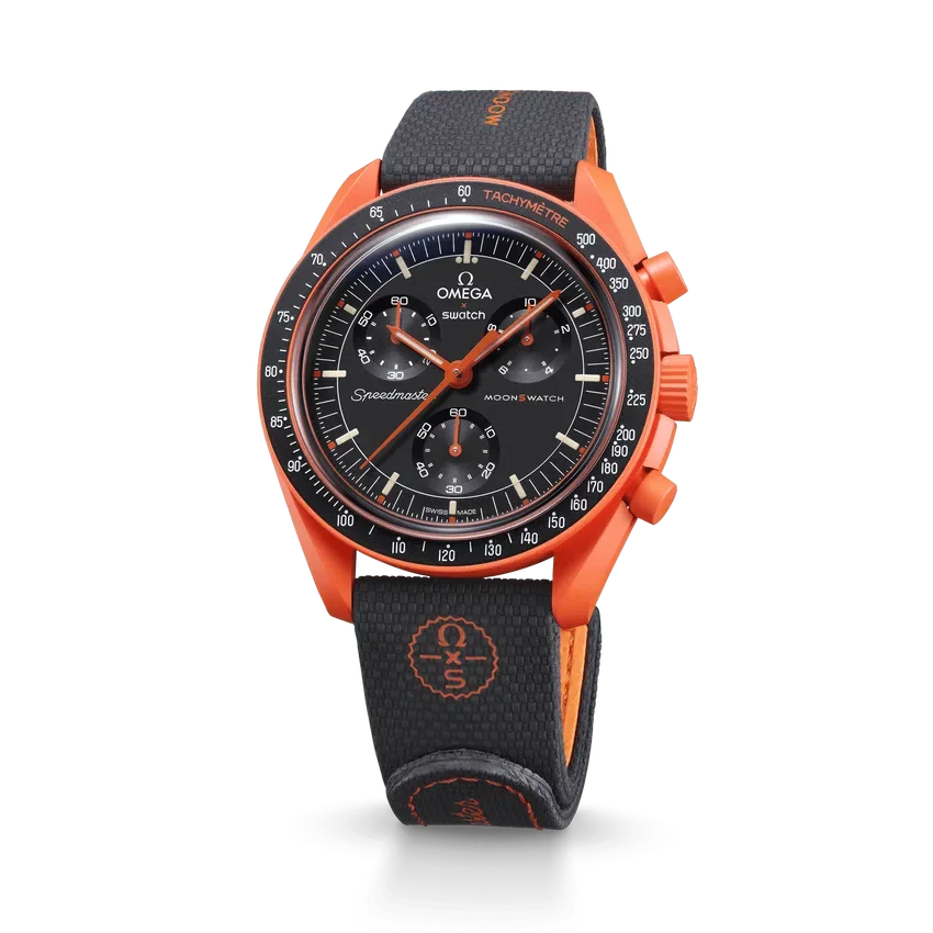 MoonSwatch de caucho negro/naranja
